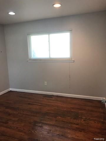 32609 Wexford Drive, Warren, MI 48092