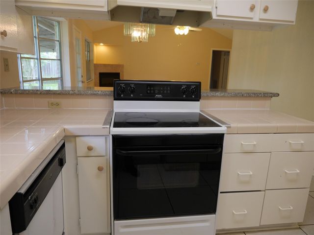 13542 Fernhill, Sugar Land, TX 77498