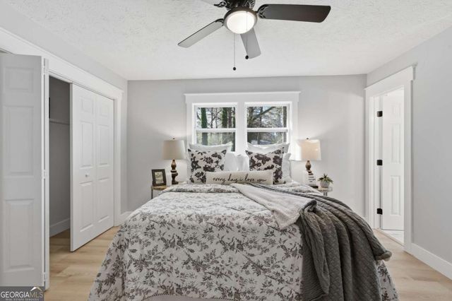 2087 Chestnut Way, Lithia Springs, GA 30122