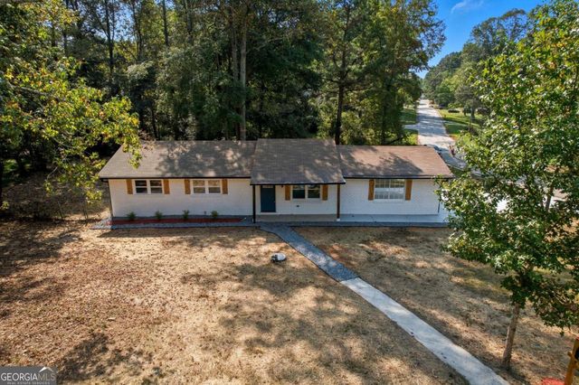 2087 Chestnut Way, Lithia Springs, GA 30122