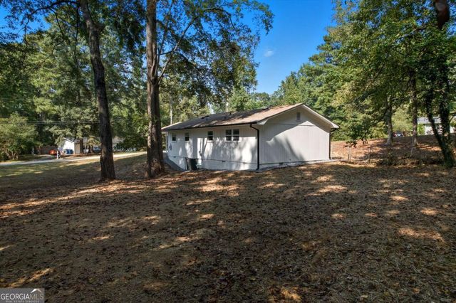 2087 Chestnut Way, Lithia Springs, GA 30122