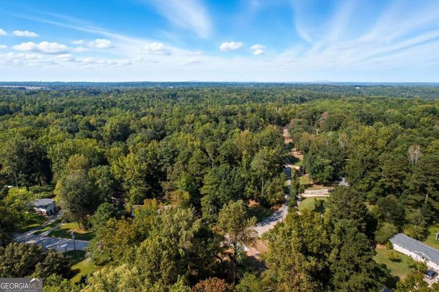 2087 Chestnut Way, Lithia Springs, GA 30122