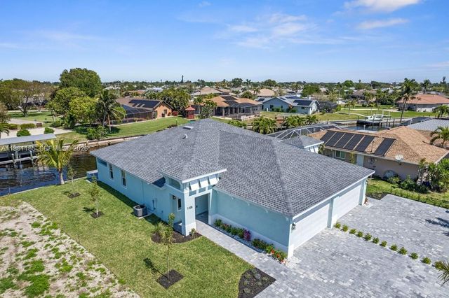 1107 SE 38 Street, Cape Coral, FL 33904