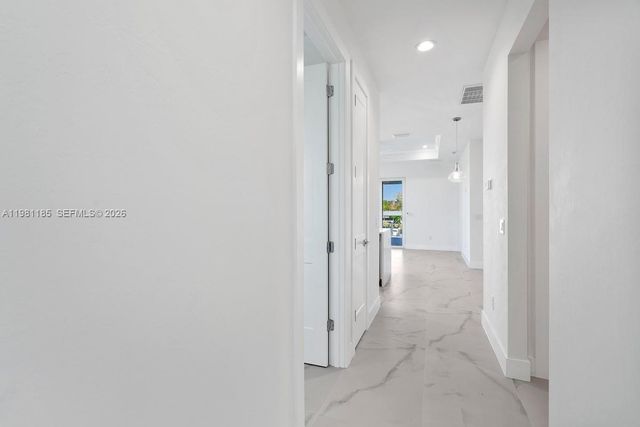 1107 SE 38 Street, Cape Coral, FL 33904