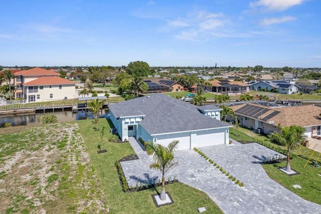 1107 SE 38 Street, Cape Coral, FL 33904