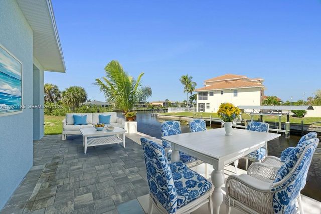 1107 SE 38 Street, Cape Coral, FL 33904
