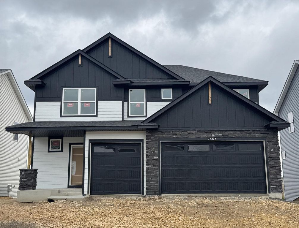 2353 Rock Elm Road, Shakopee, MN 55379