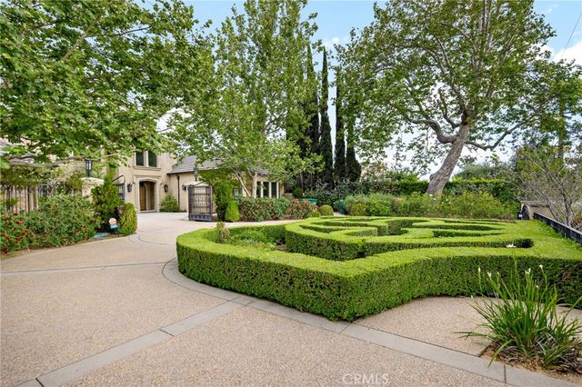 1128 S 6th Avenue, Arcadia, CA 91006