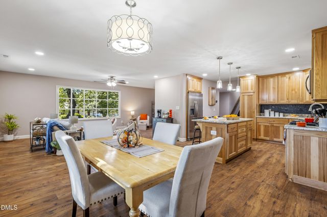 1602 Broadway Drive, Graham, NC 27253