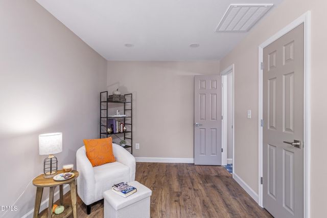1602 Broadway Drive, Graham, NC 27253