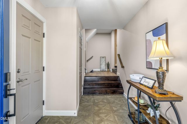 1602 Broadway Drive, Graham, NC 27253