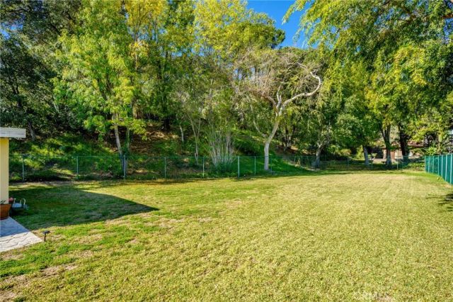 3770 Hillway Drive, Glendale, CA 91208
