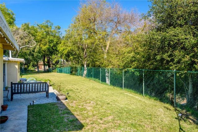 3770 Hillway Drive, Glendale, CA 91208