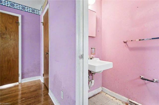 3709 Whitfield Road, Winston-salem, NC 27105