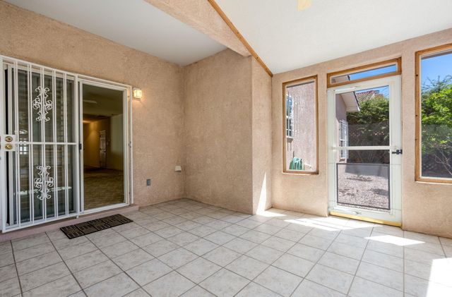 6432 Monahiti Place NE, Albuquerque, NM 87109