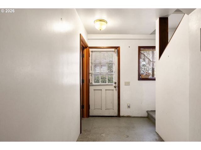 1615 VAN BUREN St, Oregon City, OR 97045