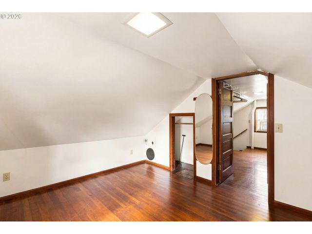 1615 VAN BUREN St, Oregon City, OR 97045