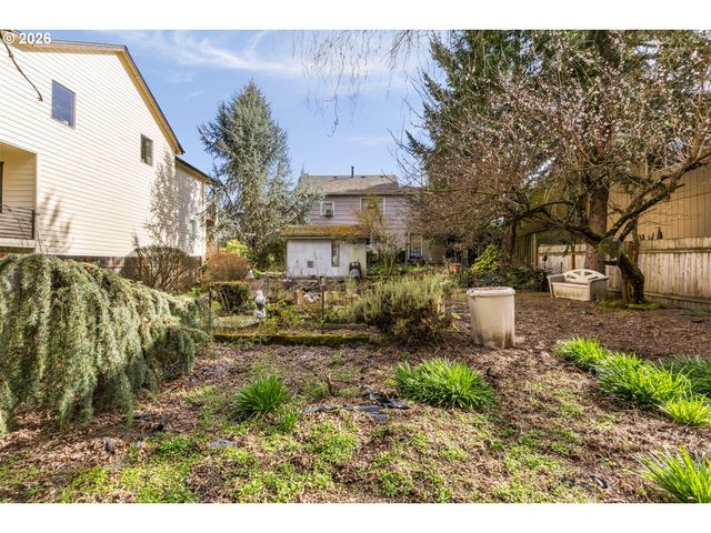 1615 VAN BUREN St, Oregon City, OR 97045