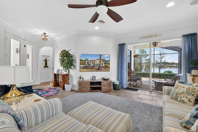 8124 BRIDGEPORT BAY CIRCLE, Mount Dora, FL 32757