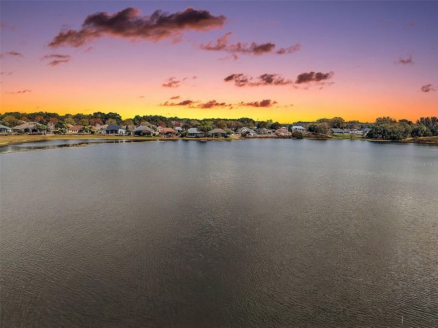 8124 BRIDGEPORT BAY CIRCLE, Mount Dora, FL 32757