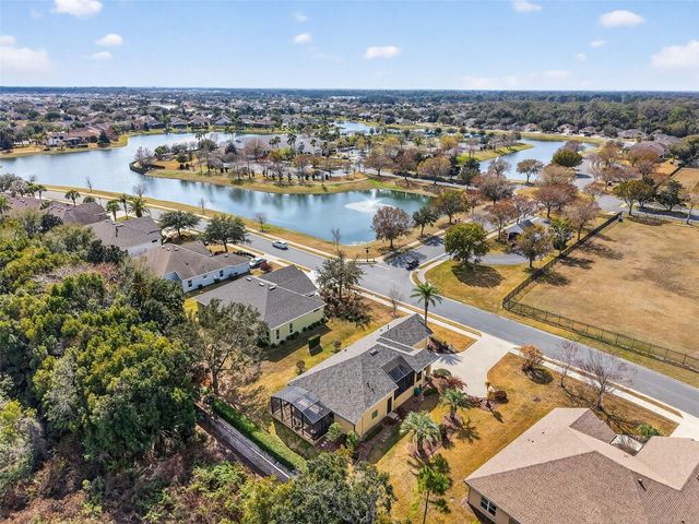 8124 BRIDGEPORT BAY CIRCLE, Mount Dora, FL 32757