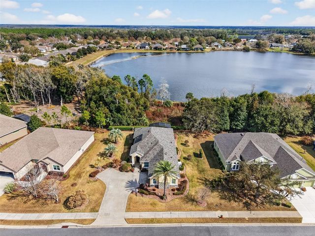 8124 BRIDGEPORT BAY CIRCLE, Mount Dora, FL 32757