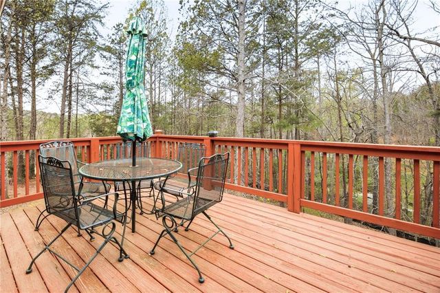 405 Wood Trace, Ball Ground, GA 30107