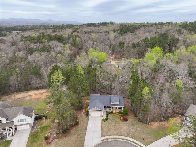 405 Wood Trace, Ball Ground, GA 30107