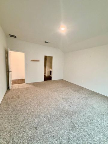 224 Schuenemann WAY, Uhland, TX 78640
