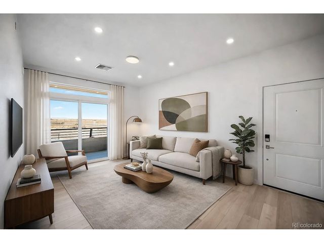 11940 Soprano Cir 301, Lone Tree, CO 80124