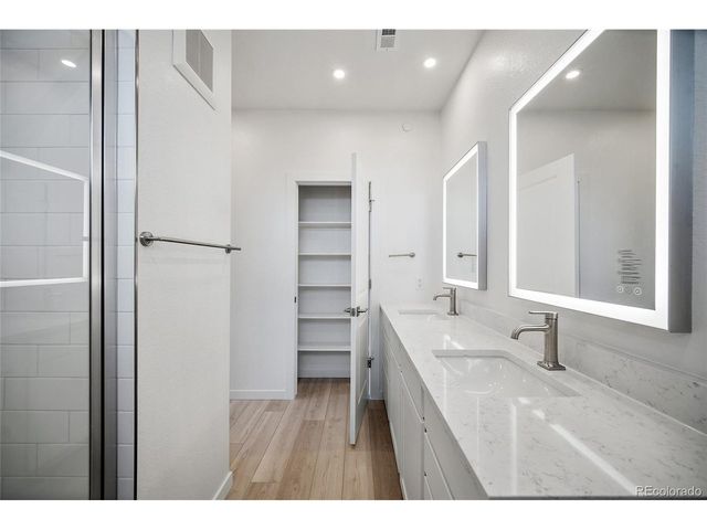 11940 Soprano Cir 301, Lone Tree, CO 80124