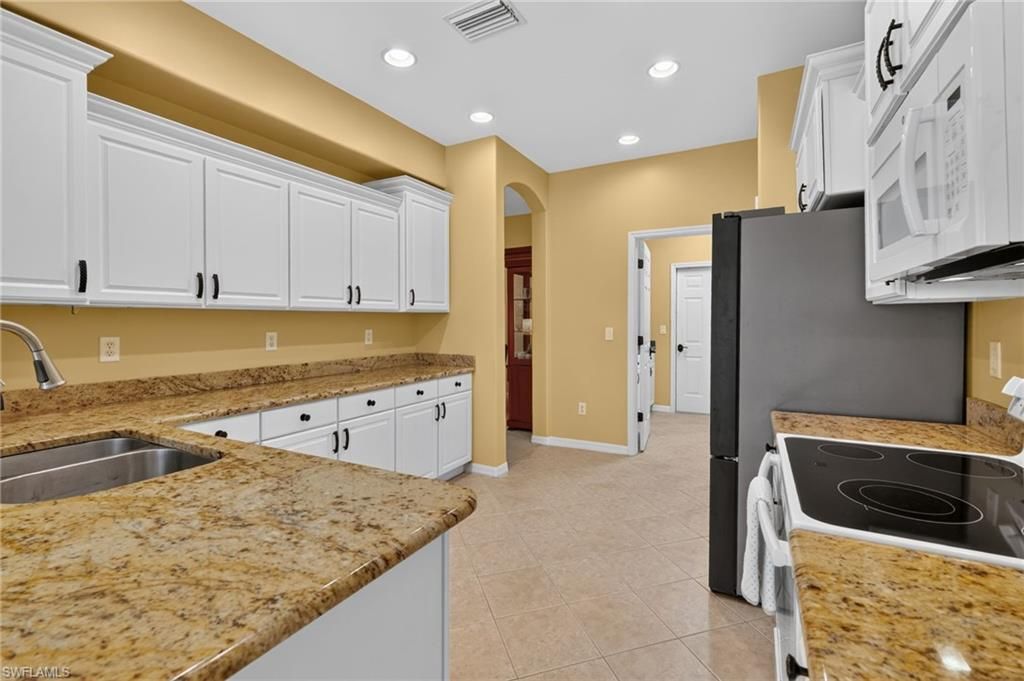 12533 Stone Tower LOOP, FORT MYERS, FL 33913 — photo 3