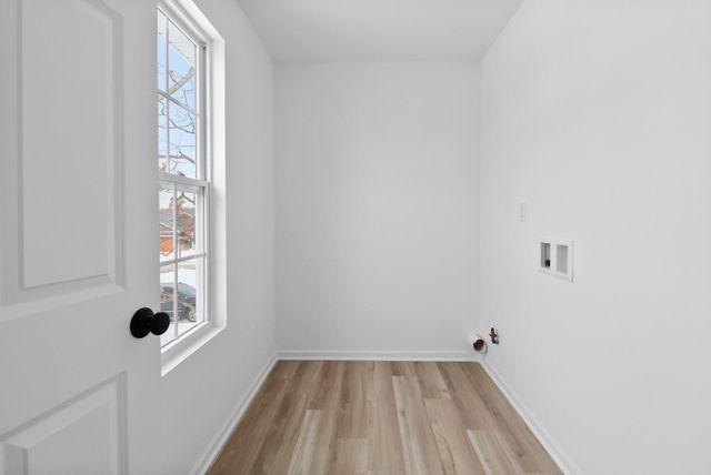 3005 E 105th Avenue, Crown Point, IN 46307