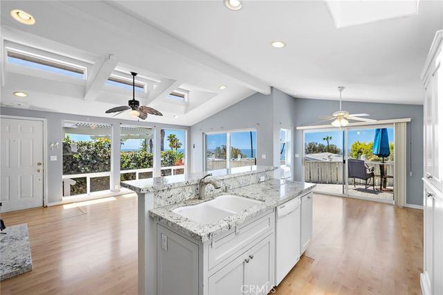 30802 Coast F9, Laguna Beach, CA 92651