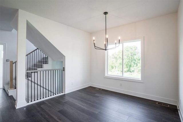 537 SE Walnut Woods Drive, West Des Moines, IA 50265