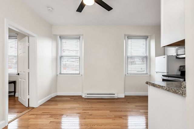 193 Appleton 4, Lowell, MA 01852