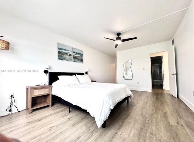 400 Kings Point Dr 1224, Sunny Isles Beach, FL 33160