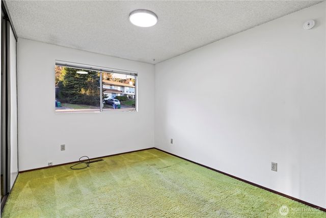 12414 89th Place NE, Kirkland, WA 98034