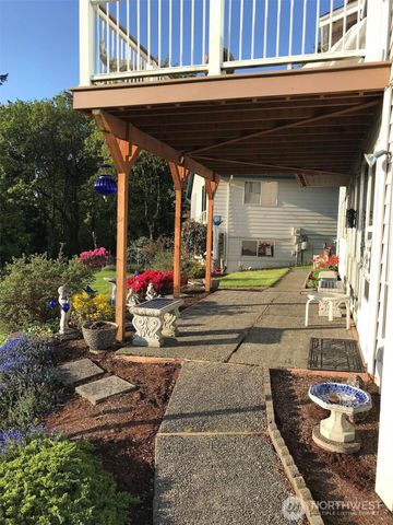 12414 89th Place NE, Kirkland, WA 98034