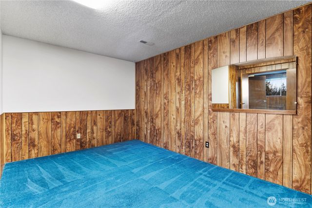 12414 89th Place NE, Kirkland, WA 98034