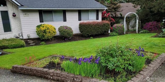 12414 89th Place NE, Kirkland, WA 98034