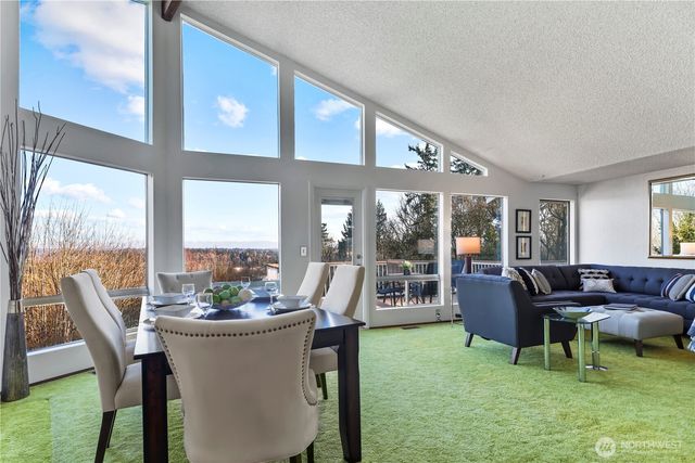 12414 89th Place NE, Kirkland, WA 98034