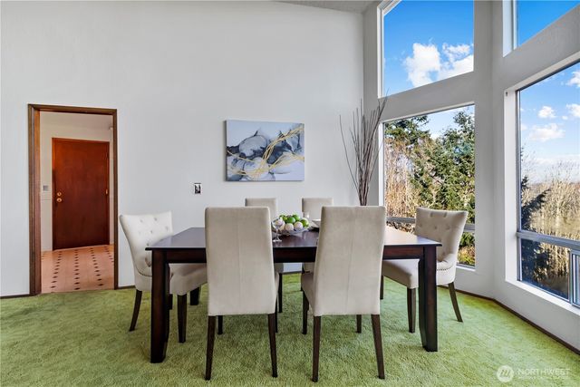 12414 89th Place NE, Kirkland, WA 98034