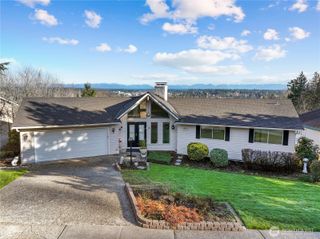 12414 89th Place NE, Kirkland, WA 98034