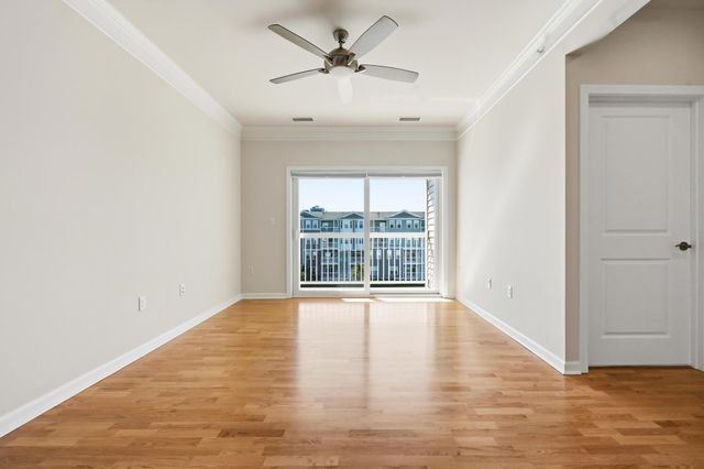 6 Overlook Dr 408, Andover, MA 01810