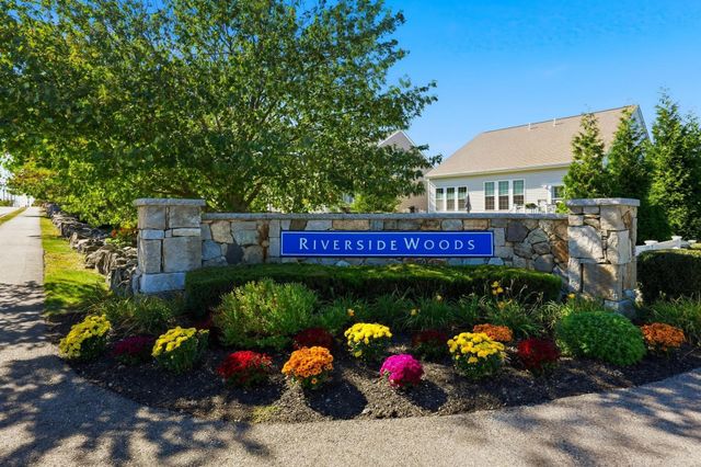 6 Overlook Dr 408, Andover, MA 01810