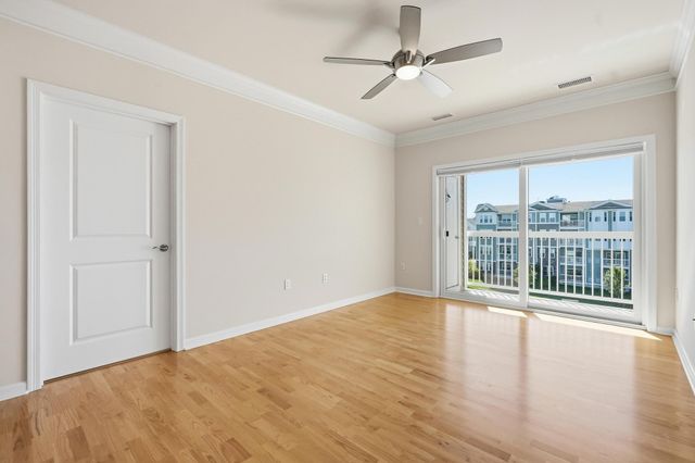 6 Overlook Dr 408, Andover, MA 01810