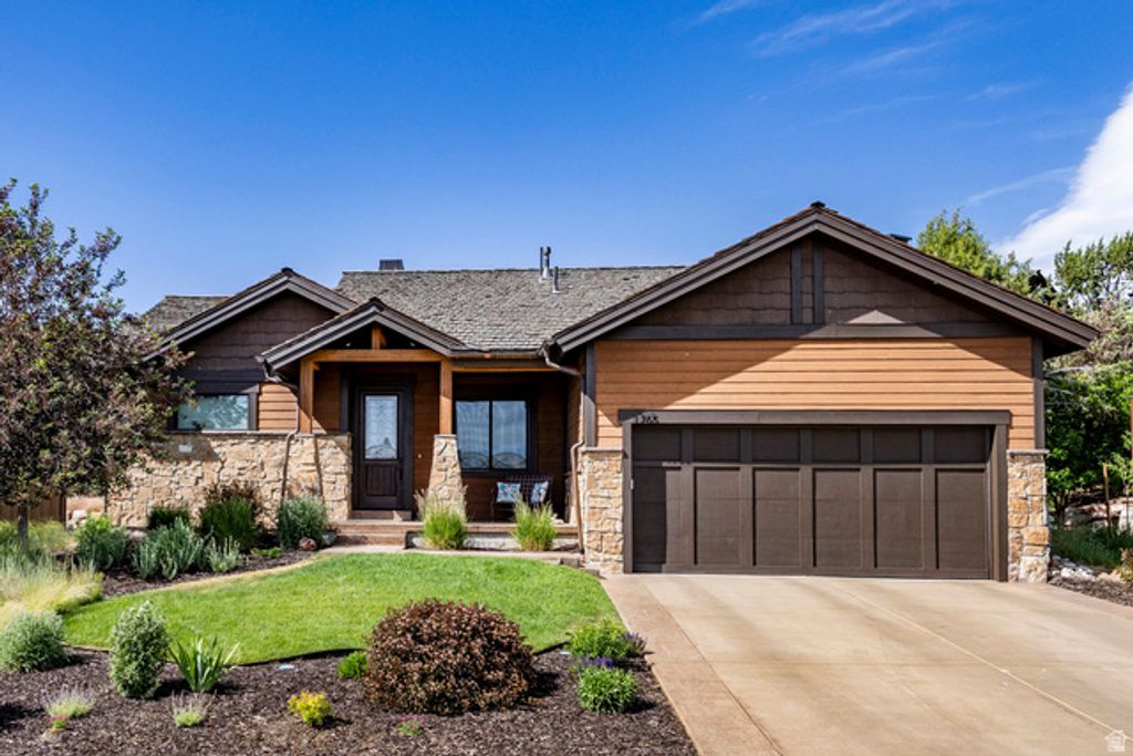 Image 1 of property listing at 1765 E KINGS PEAK CIR, Heber City, UT 84032