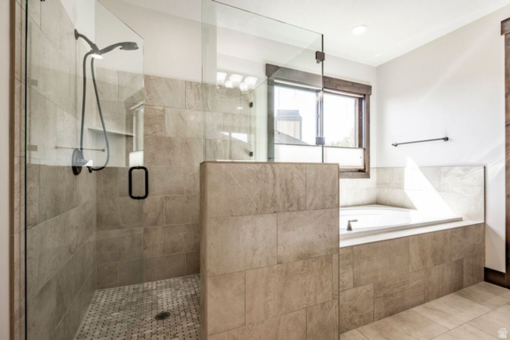 Image 18 of property listing at 1765 E KINGS PEAK CIR, Heber City, UT 84032