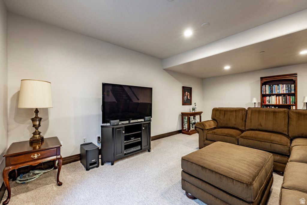 Image 23 of property listing at 1765 E KINGS PEAK CIR, Heber City, UT 84032